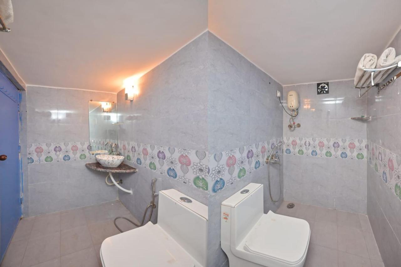 Hotel La Montagne Kārli Zewnętrze zdjęcie